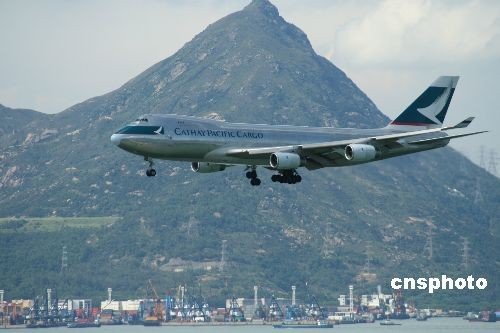 香港航班澳洲上空险与另架飞机相撞 疑人为疏忽