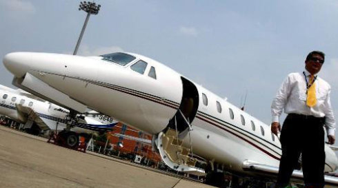 拥有私人飞机的十位大腕明星（图） - 哥们干杯！的日志 - 网易博客 - 心灵的舞者 - 心灵的舞者