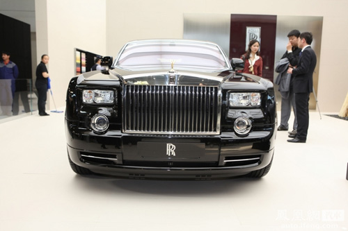 神秘富豪低调出手 北京车展多款豪车被抢购\(3\)