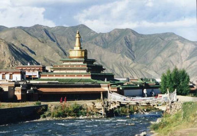 开上爱车去旅行 最火自驾线路推荐