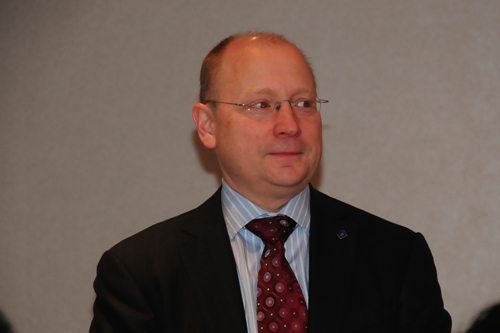 北美车展对话吉尔斯基：通用今年重点是推小车